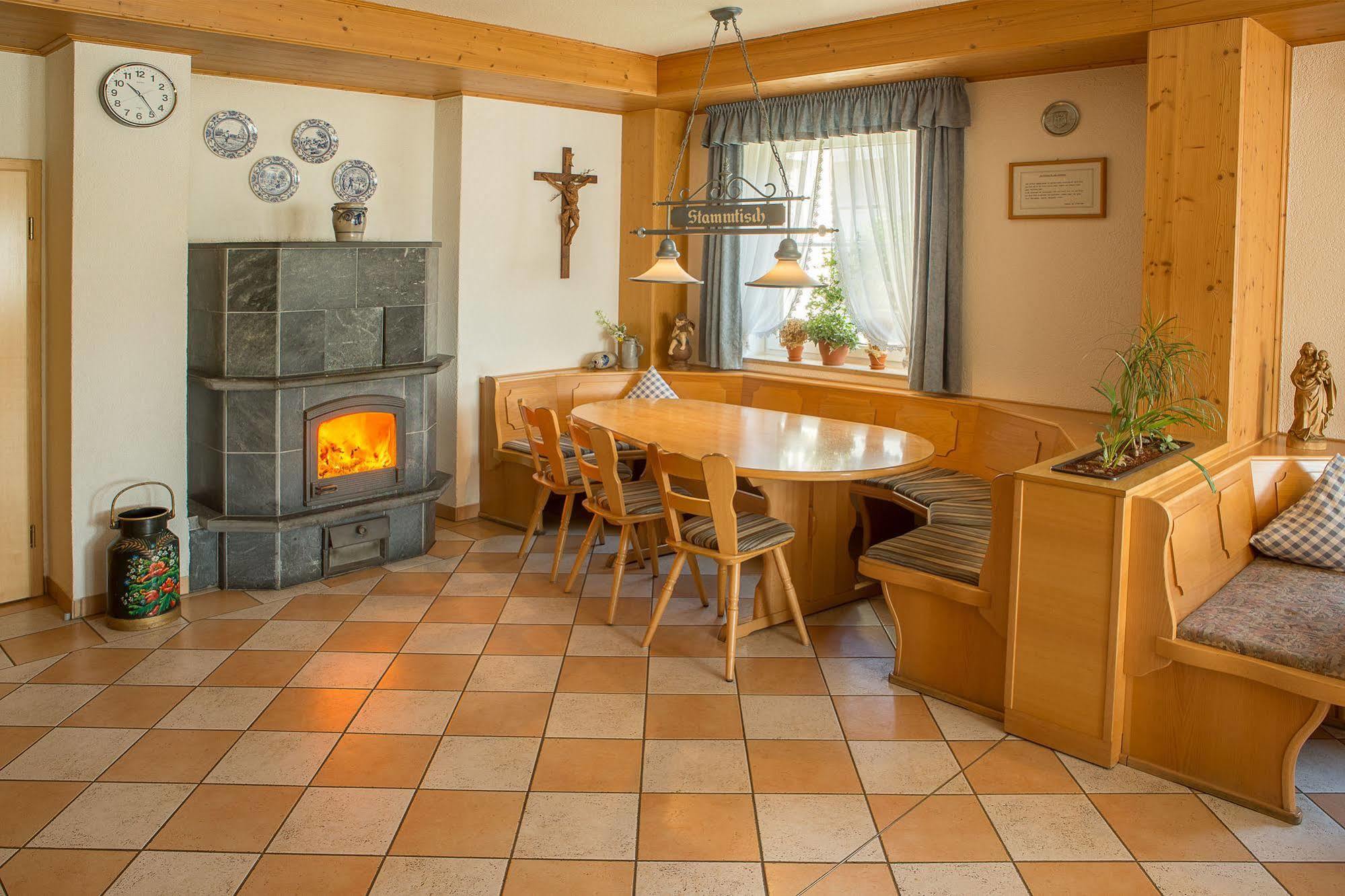 Landgasthof Weberhans Maison d'hôtes Harbourg