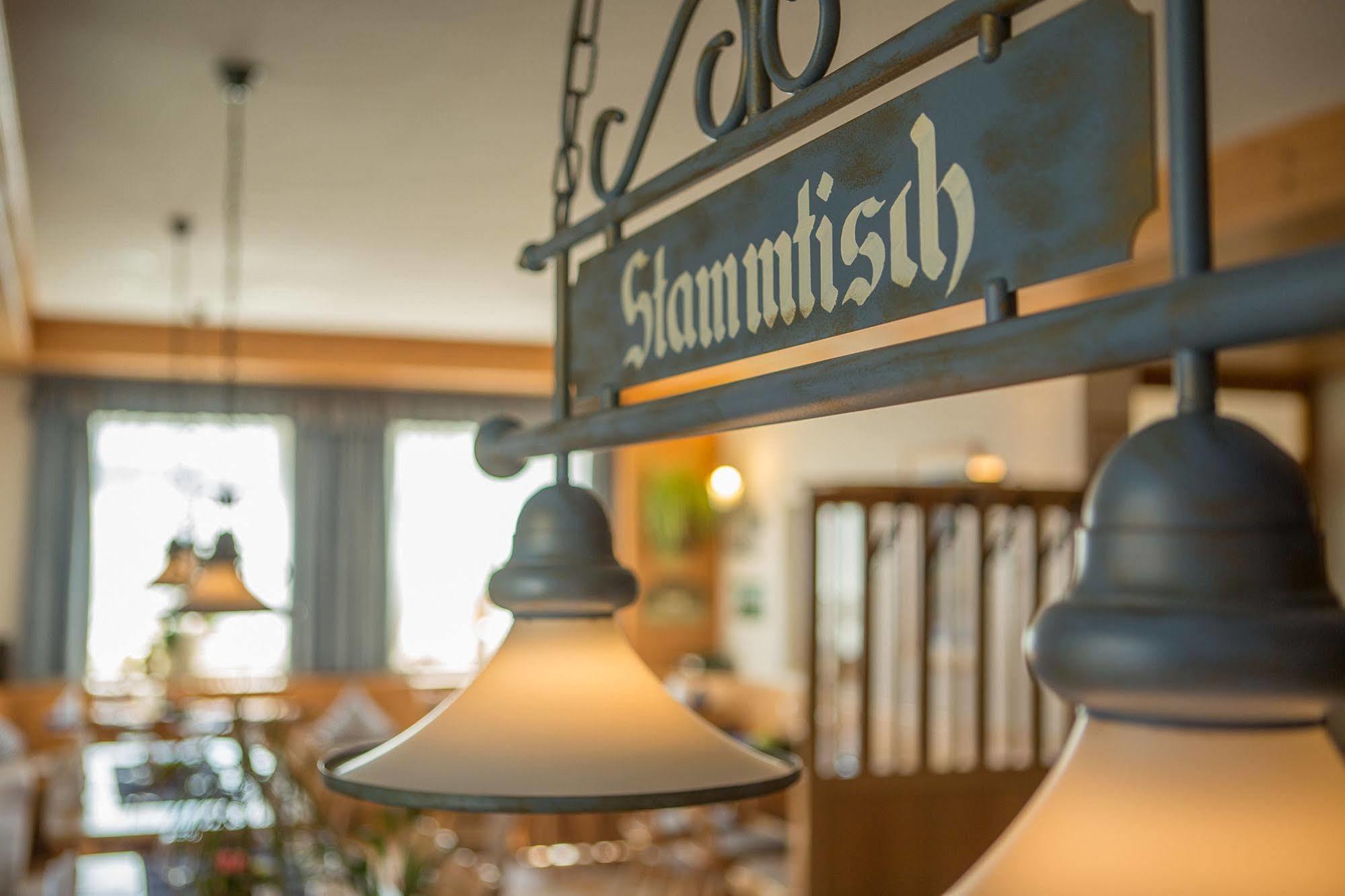 Landgasthof Weberhans 3* Harbourg